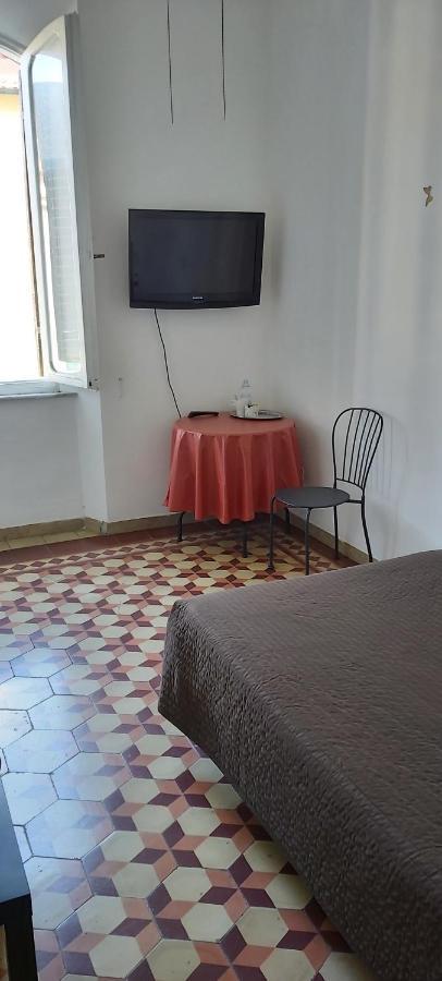 Arena Alfieri B&B Ливорно Экстерьер фото