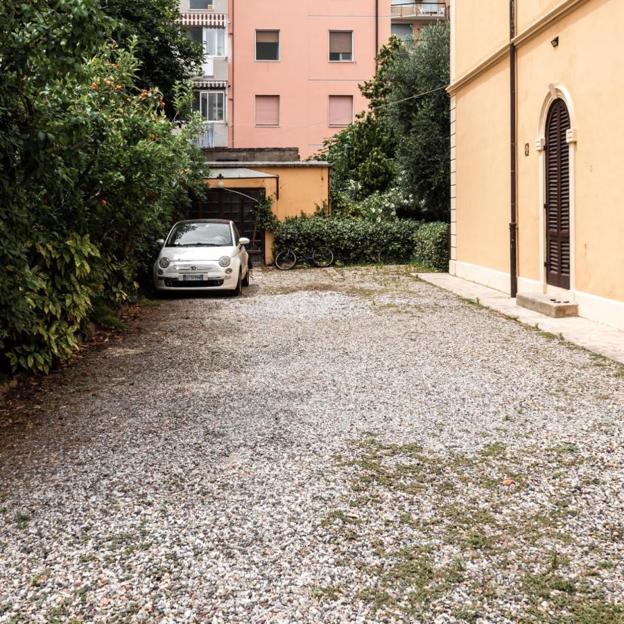 Arena Alfieri B&B Ливорно Экстерьер фото