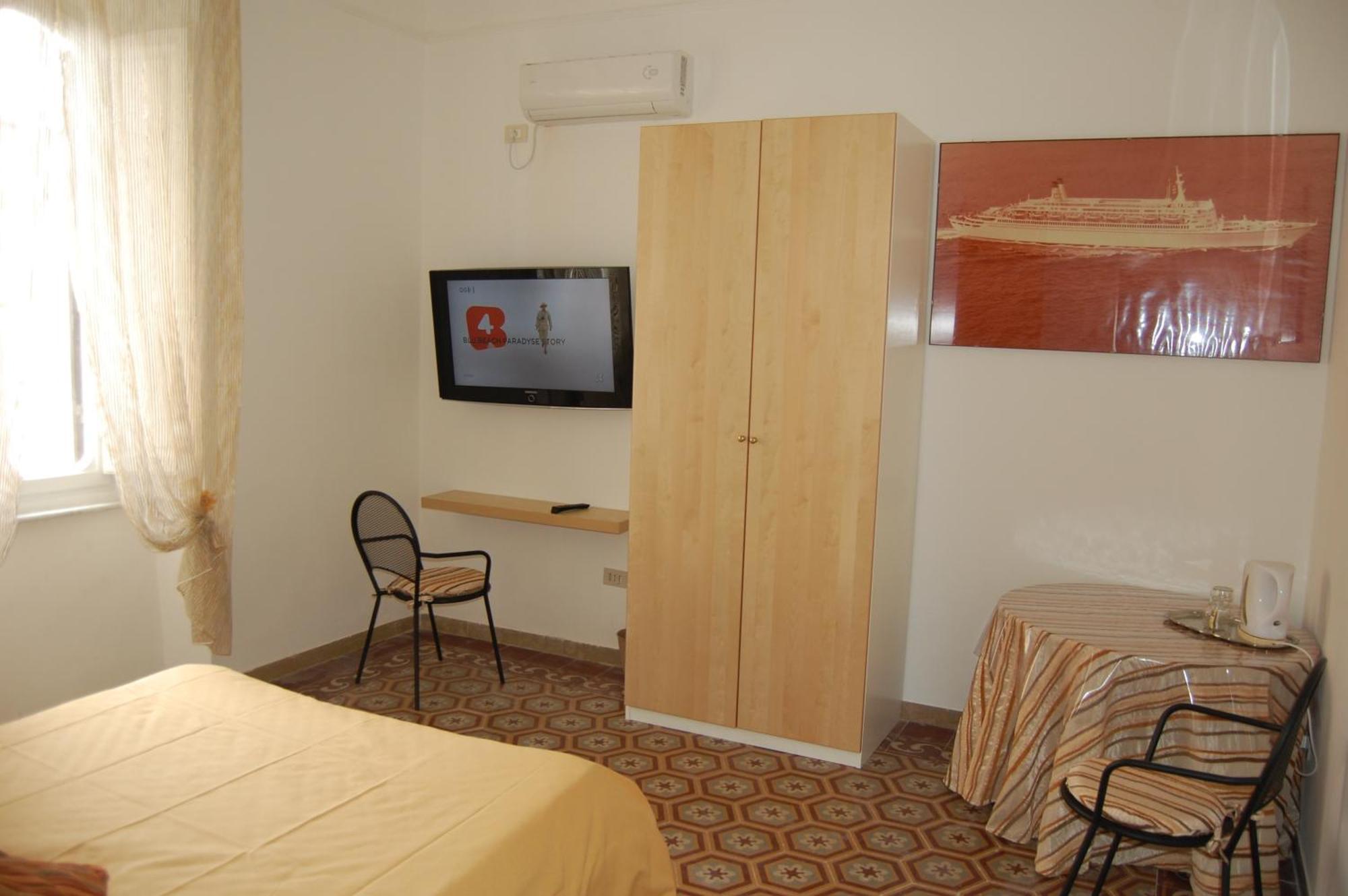 Arena Alfieri B&B Ливорно Номер фото