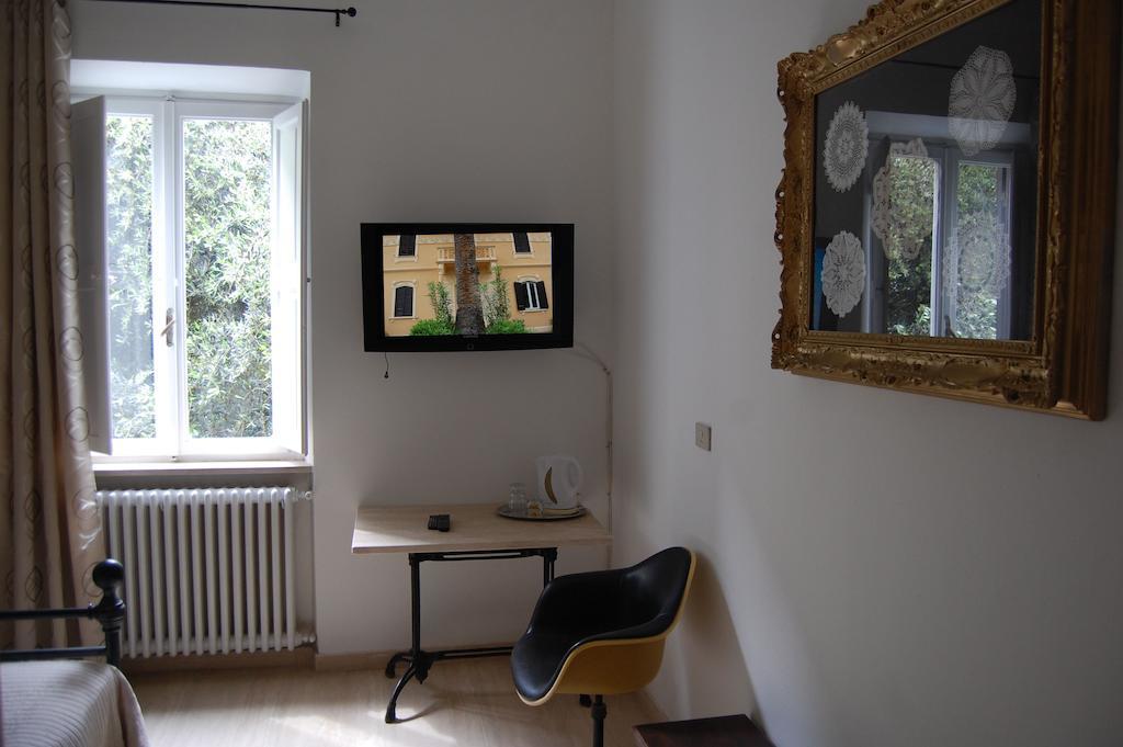 Arena Alfieri B&B Ливорно Номер фото